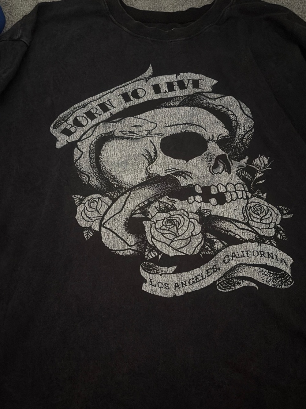 Hollister Black Tee with Silver Skull & Rose Graphic - Picture 1 of 3